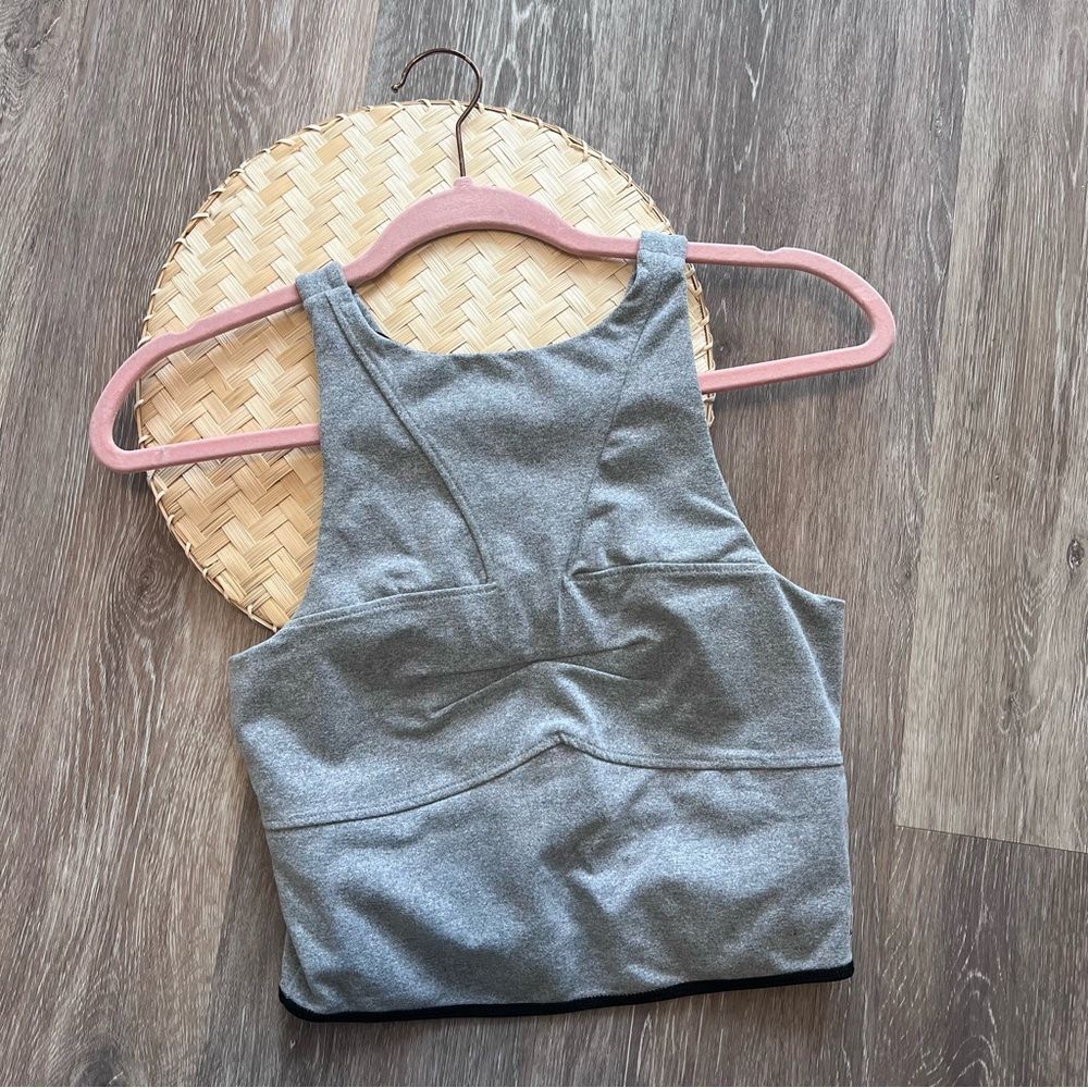 Koral gray bandage zip back crop tank women’s size M